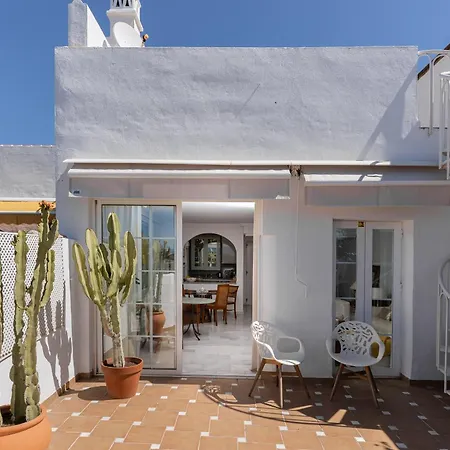 Monko Casablanca Hébergement de vacances *